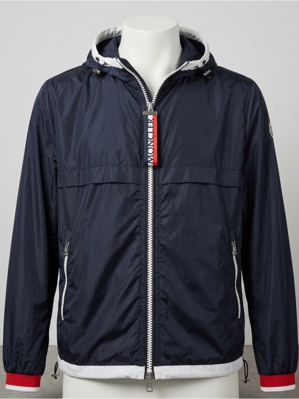 Moncler alshat giubbotto hooded technique jacket